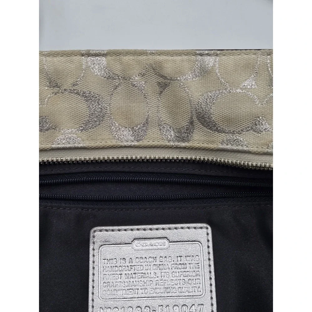 Coach Patchwork Signature Canvas Tote Bag/Purse Blue Cream Silver Buckle Straps - Picture 14 of 16